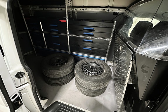 Volkswagen Transporter 20 of 30