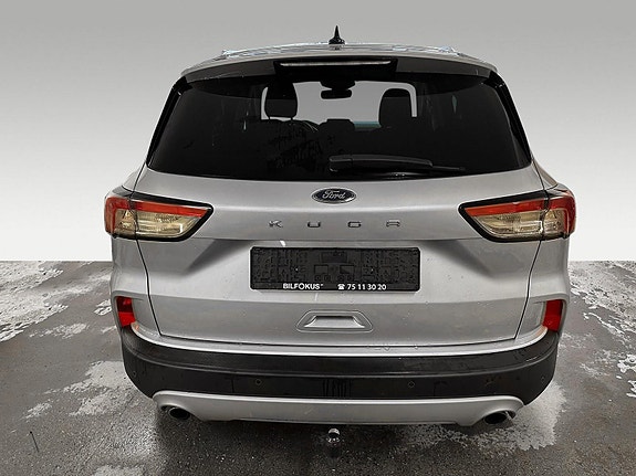 Ford Kuga 12 of 16