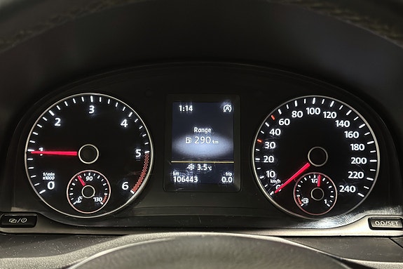 Volkswagen Caddy Alltrack 30 of 30