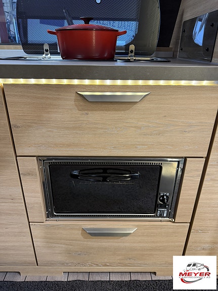 Knaus 650 Balck Edition Selection- Ac -Alde 3020 HE -Solcelle +++ HØSTPRIS! 26 of 30