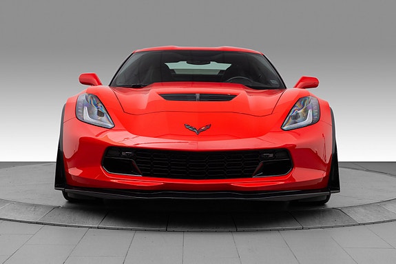Chevrolet Corvette 2 of 30