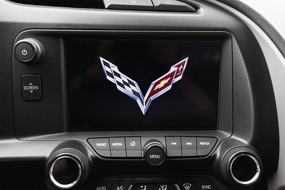 Chevrolet Corvette 16 of 30