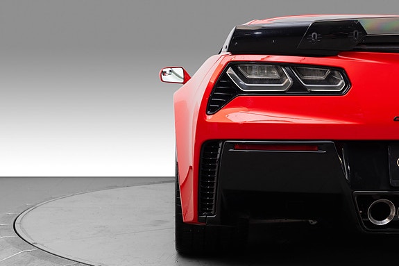 Chevrolet Corvette 24 of 30