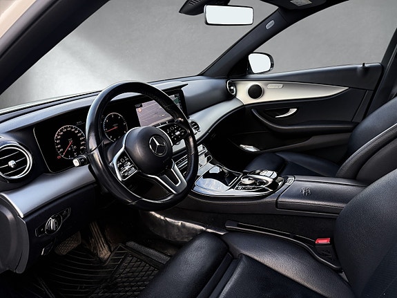 Mercedes-Benz E220 d 11 of 30