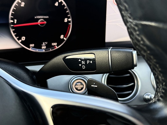 Mercedes-Benz E220 d 23 of 30