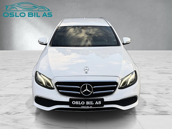 Mercedes-Benz E220 d 10 of 30