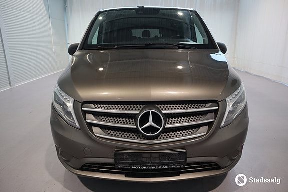 Mercedes-Benz Vito 119 2 of 10
