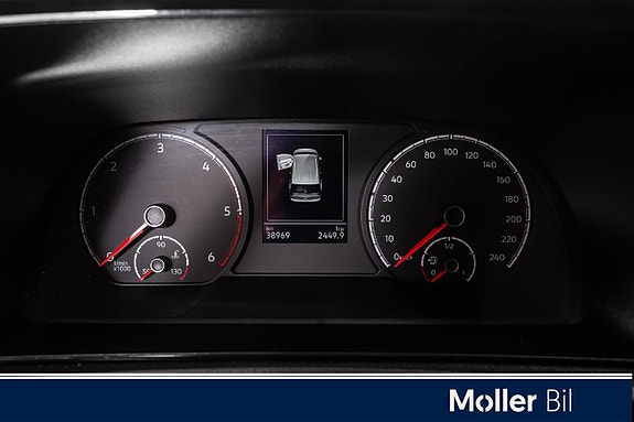Volkswagen Caddy 12 of 19