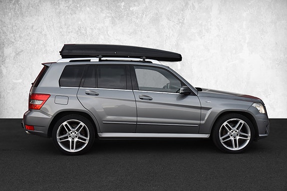 Mercedes-Benz GLK220 10 of 24