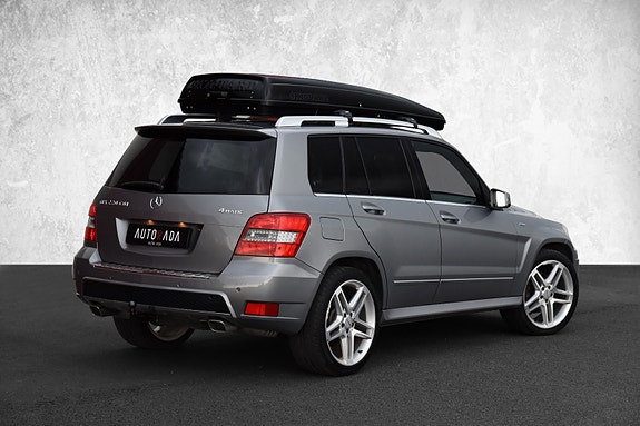 Mercedes-Benz GLK220 3 of 24