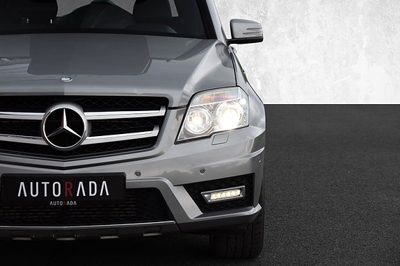 Mercedes-Benz GLK220 6 of 24