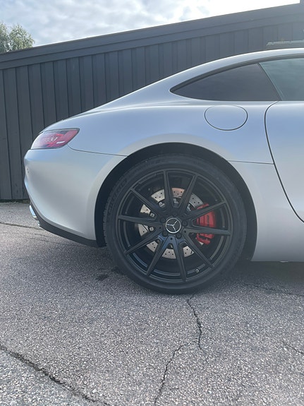 Mercedes-Benz AMG GT S 10 of 26