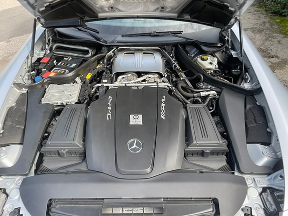 Mercedes-Benz AMG GT S 13 of 26