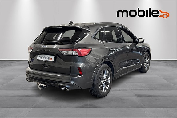 Ford Kuga 3 of 22