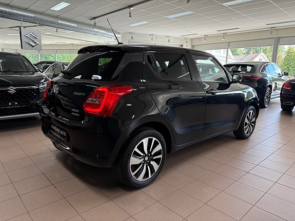 Suzuki Swift 8 of 23
