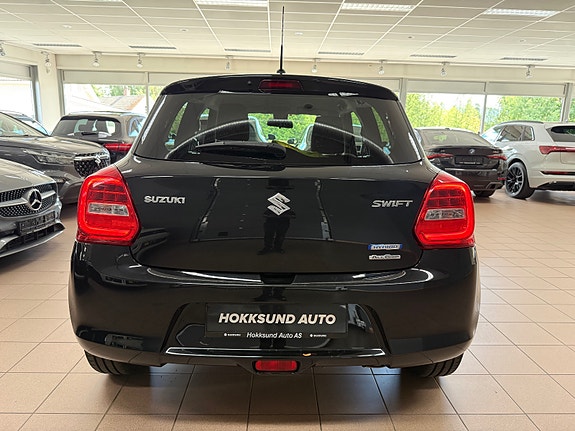 Suzuki Swift 9 of 23