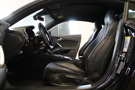 Audi TT 13 of 28