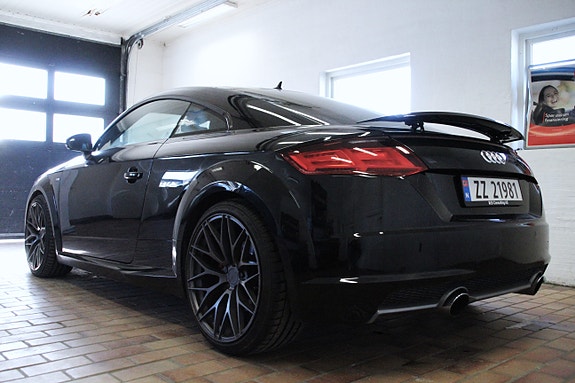Audi TT 6 of 28
