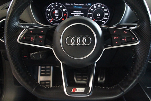Audi TT 18 of 28