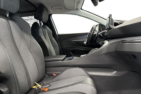Peugeot 5008 23 of 24