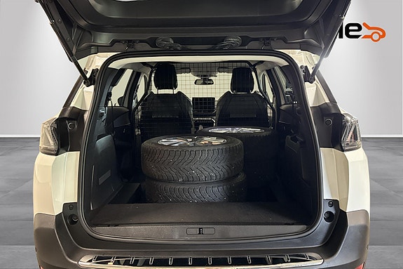 Peugeot 5008 4 of 24