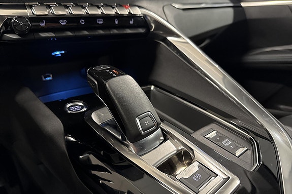 Peugeot 5008 14 of 24