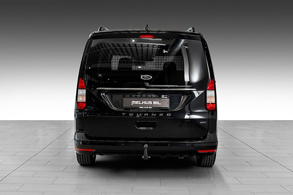 Ford Tourneo Connect 5 of 21