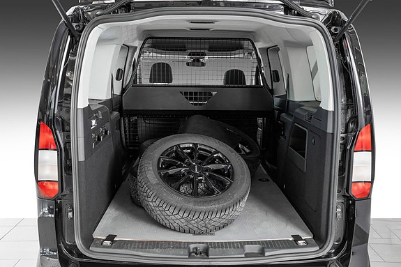 Ford Tourneo Connect 19 of 21