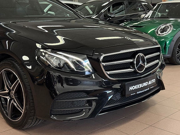 Mercedes-Benz E300 e 15 of 30