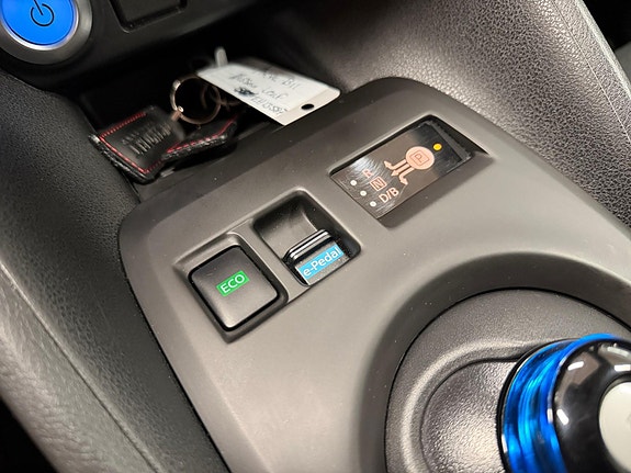 Nissan Leaf 22 of 30