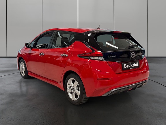 Nissan Leaf 3 of 30
