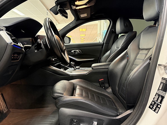 BMW 320d 20 of 30