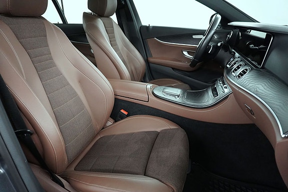 Mercedes-Benz E220 d 27 of 30