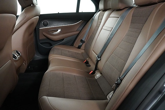 Mercedes-Benz E220 d 26 of 30