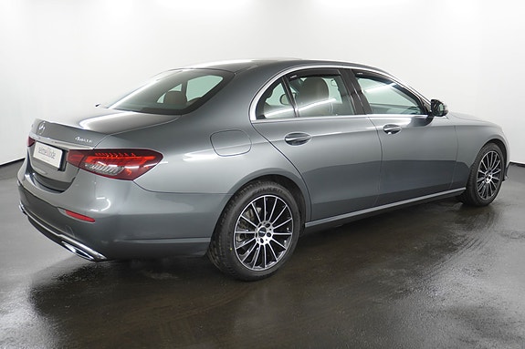 Mercedes-Benz E220 d 10 of 30