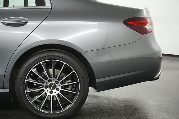 Mercedes-Benz E220 d 7 of 30