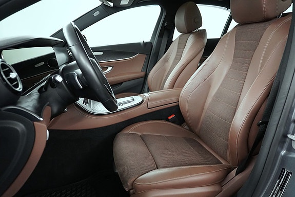 Mercedes-Benz E220 d 24 of 30