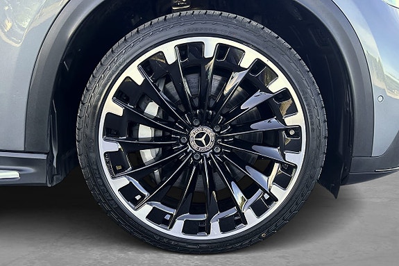 Mercedes-Benz EQE SUV 9 of 22