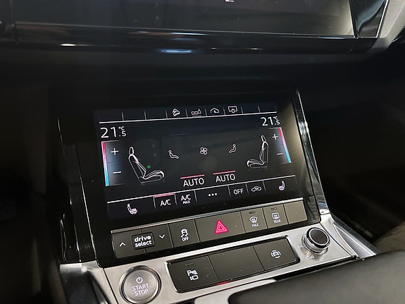 Audi e-tron Sportback 26 of 30