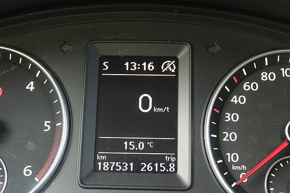 Volkswagen Caddy Maxi 25 of 30