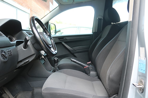 Volkswagen Caddy Maxi 14 of 30