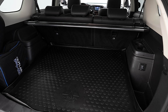 Mitsubishi Outlander 24 of 27