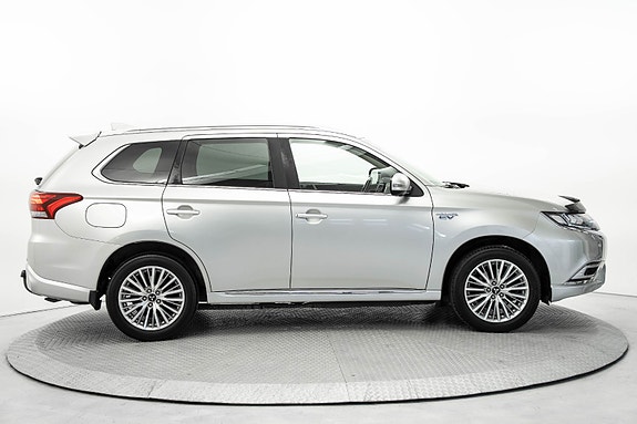 Mitsubishi Outlander 4 of 27