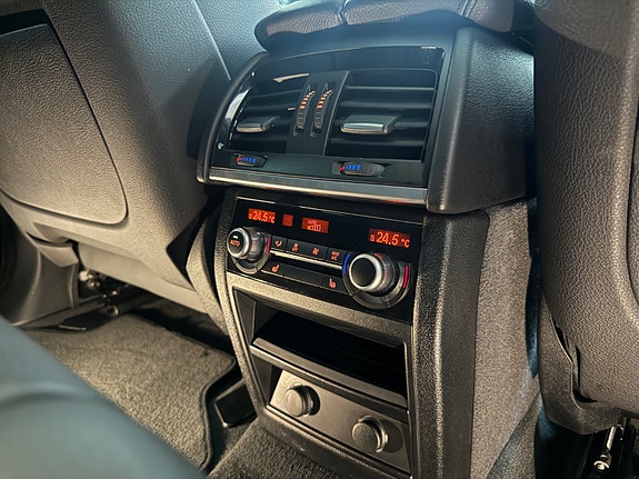 BMW X6 13 of 30