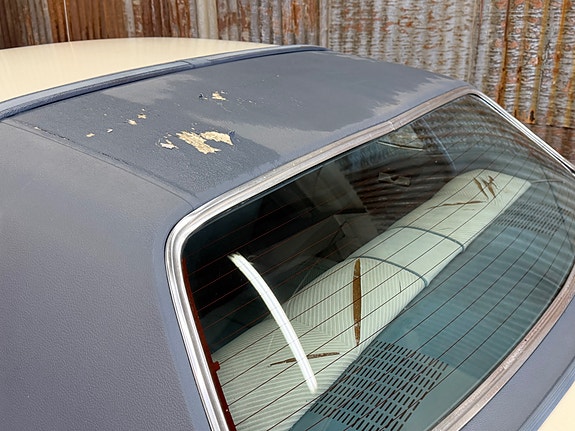 Chrysler Cordoba 15 of 30