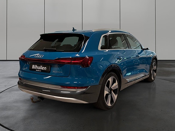 Audi e-tron 5 of 30