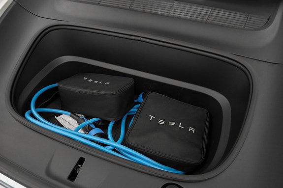 Tesla Model Y 30 of 30