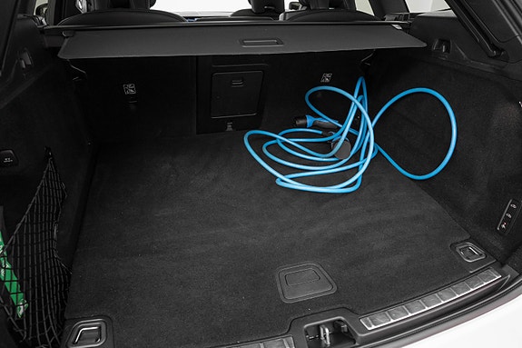 Volvo XC60 30 of 30