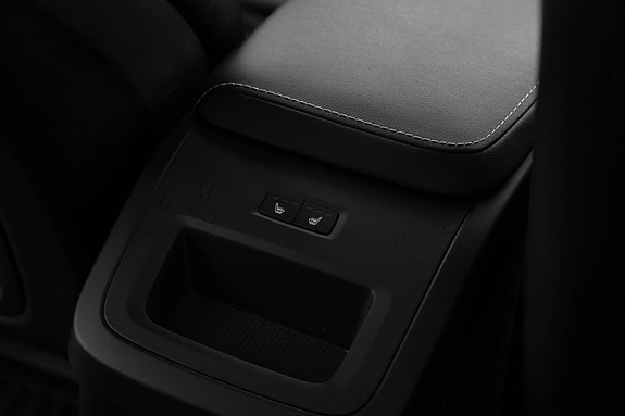 Volvo XC60 29 of 30
