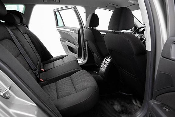 Skoda Superb 16 of 22